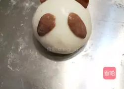 Illustration of how to make red panda steamed buns 7