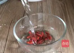 Illustration of how to make yam and kelp spine soup 11