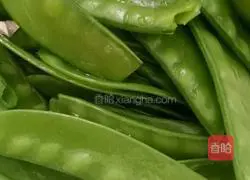 Illustration of how to mix snow peas with ears 4