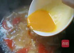 White Jade Mushroom and Tofu Soup Recipe Illustration 12