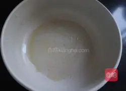 Pepper-flavored white jade tofu soup Illustration of how to do it 1