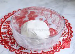 Illustration of how to make salty glutinous rice balls 9