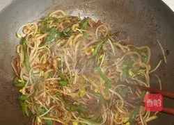 Stir-fried shredded pork with udon Practice illustration 5