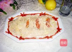 Illustration of how to make egg noodles 8