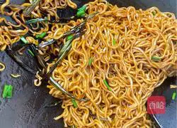 Illustration of how to make noodles mixed with scallion oil (essence version) 13