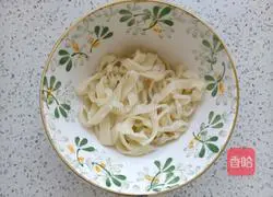 Illustration of how to make tomato and egg noodles 10