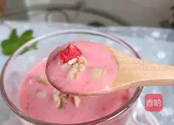 Pink Strawberry Milkshake Recipe Illustration 8