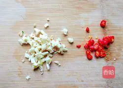 Cucumber mixed with cold skin Practice illustration 3