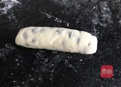 How to make red bean steamed bun rolls Illustration 12