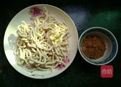 Illustration of how to make sugar noodles 1