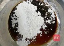 Illustration of how to make snack cat ears 3