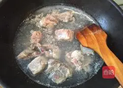 Corn, carrot, yam and pork ribs soup recipe 4