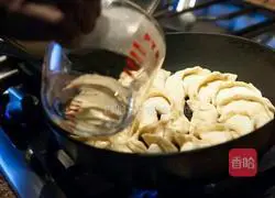 Illustration of how to make fried dumplings 3