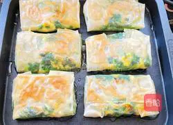 Illustration of how to make shrimp and leek box 7