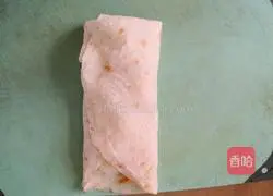 Illustration of how to make potato and carrot burritos 8