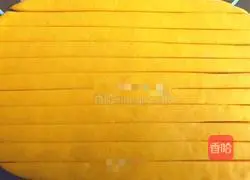 Illustration of how to make real and fake corn buns 9