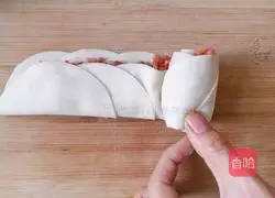 Illustration of how to make egg-shaped rose dumplings 5