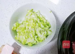 Illustration of how to make Xiao Long Bao 2