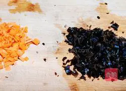 Illustration of how to make soft little pies 3