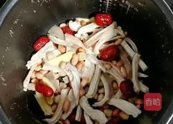 Yao Zhu Peanut Pork Belly Soup Recipe Illustration 8