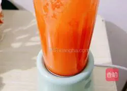 Illustration of how to make carrot juice 6