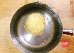 Recipe for nourishing the skin and nourishing the lungs (cranberry, peach gum, tremella and snow pear soup) 2