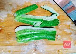 Illustration of how to make cold cucumbers 2 