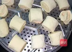 Illustration of how to make two-color steamed buns 5