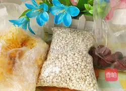 Barley, Red Dates and Tremella Soup Recipe Illustration 1