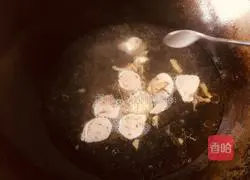 Illustration of how to make mustard fish ball soup 3