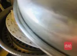 Illustration of how to make steamed golden pomfret 3