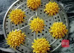 Illustration of how to make chrysanthemum steamed buns 7