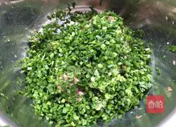 Chives Illustration of how to make dumplings 5