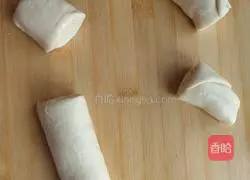 Illustration of how to make shortbread cookies 10