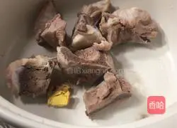 Winter Melon and Corn Pork Ribs Soup Recipe Illustration 5