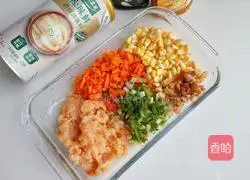 Illustration of how to make chicken breast dumplings 2