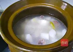 Illustration of how to make radish and pork ribs soup 10