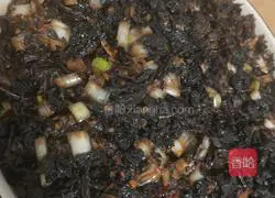 Illustration of how to make braised pork with pickles 13