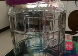 Homemade Illustration of how to make wine 5