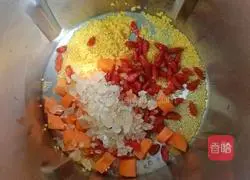 Illustration of how to make apple, carrot and millet paste 6