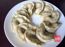 Steamed vegetables: Illustration of how to make hot noodles and steamed dumplings 10