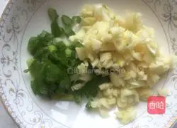 Illustration of how to make cold fungus and peanuts 6