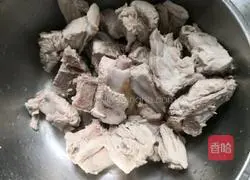 Illustration of how to stew potatoes, kelp, matsutake and pork ribs 6