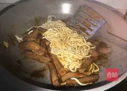 Ketogenic-Black Pepper Beef Tenderloin Fried Noodles~Illustration of the Recipe for the Development of Konjac Noodles 4