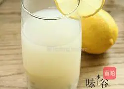 Illustration of how to make lemon barley water 7