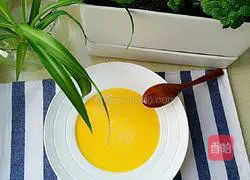 Milk pumpkin soup #New Year's Eve dinner dessert recipe illustration 6