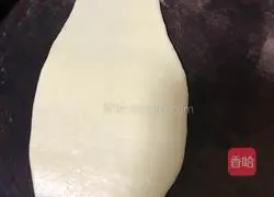 Illustration of how to make croissants 8