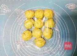 Illustration of how to make mulberry leaf steamed buns 12