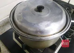 red beans Illustration of how to make barley soup 12