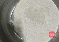 Illustration of how to make milk steamed buns 1